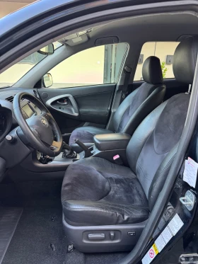 Toyota Rav4 2.2D4D/Нави/Кожа/Подгрев, снимка 8