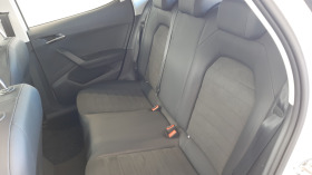 Seat Arona, снимка 14 - Автомобили и джипове - 45685777