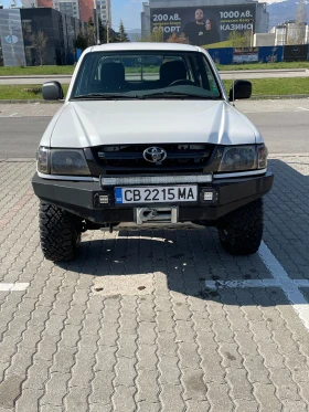 Обява за продажба на Toyota Hilux ~35 000 лв. - изображение 1