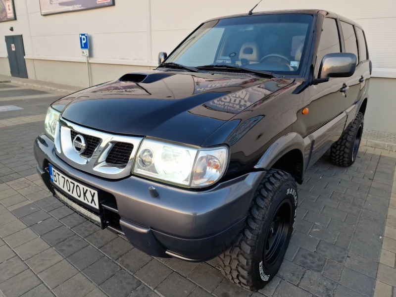 Nissan Terrano, снимка 1 - Автомобили и джипове - 47023149