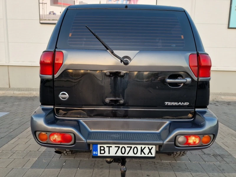 Nissan Terrano, снимка 4 - Автомобили и джипове - 47023149