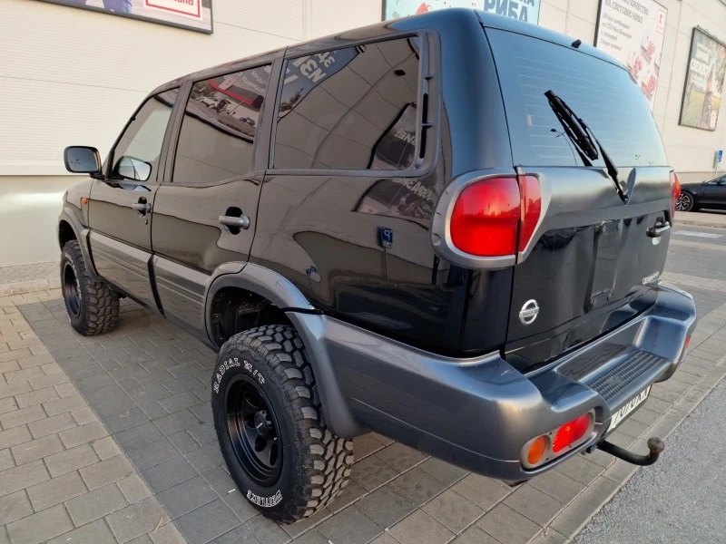 Nissan Terrano, снимка 3 - Автомобили и джипове - 47023149