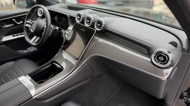 Mercedes-Benz GLC 300 e, PLUG IN HIBRID, снимка 3 - Автомобили и джипове - 52742615