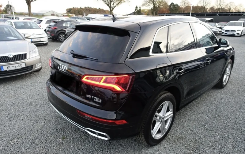 Audi Q5, снимка 3 - Автомобили и джипове - 52818643