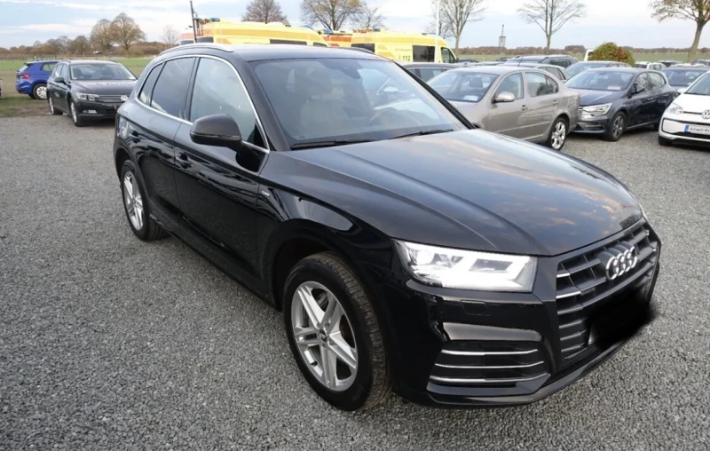 Audi Q5, снимка 2 - Автомобили и джипове - 52818643