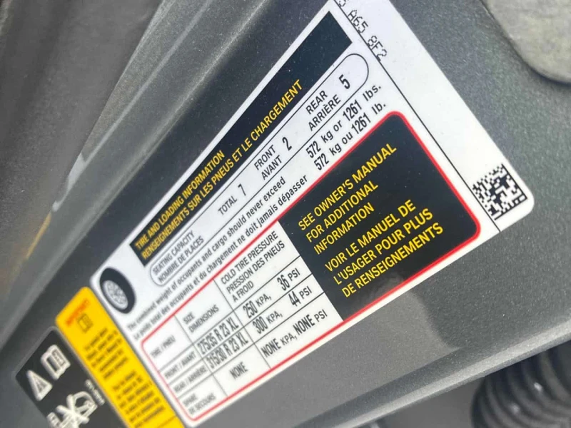 BMW X7 * xDrive40i * ДИСТРОНИК* 360 КАМЕРИ* М СПОРТ* , снимка 10 - Автомобили и джипове - 53529025