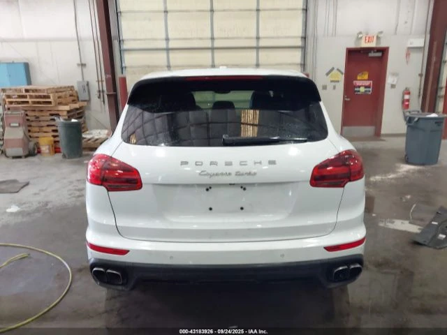 Porsche Cayenne TURBO S, снимка 12 - Автомобили и джипове - 53378886