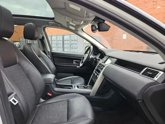 Land Rover Discovery Sport * SE * CARFAX * PANO * ПОДГРЕВИ, снимка 9 - Автомобили и джипове - 53448379