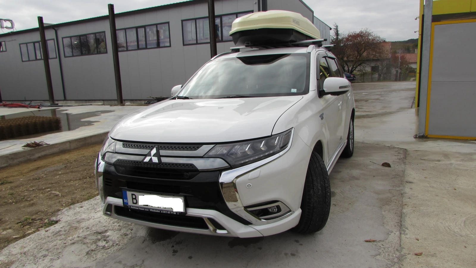 Mitsubishi Outlander  - изображение 2