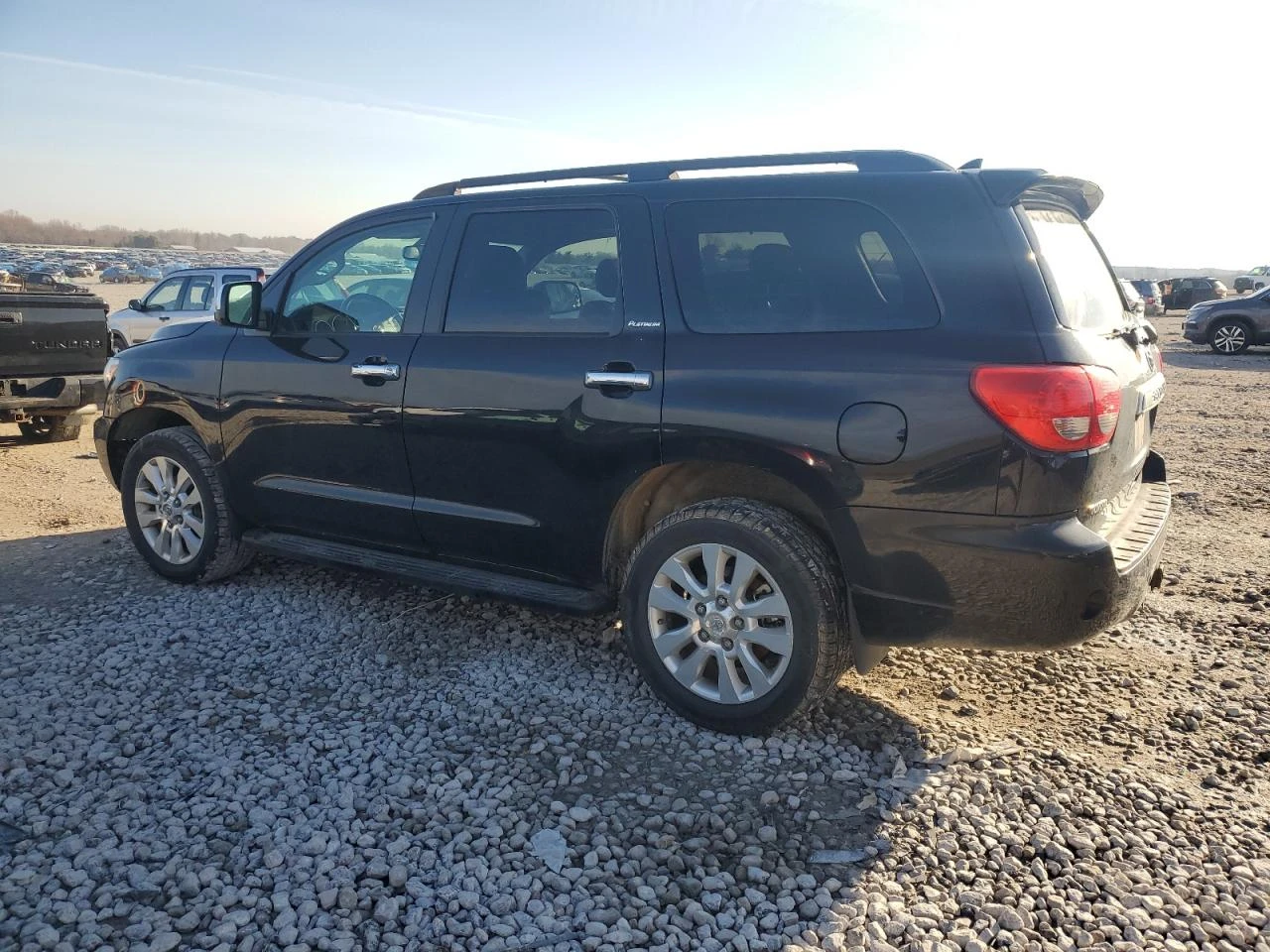 Toyota Sequoia PLATINUM 5.7 Обдух* JBL* Кожа* Подгрев* 7-места*  - изображение 6