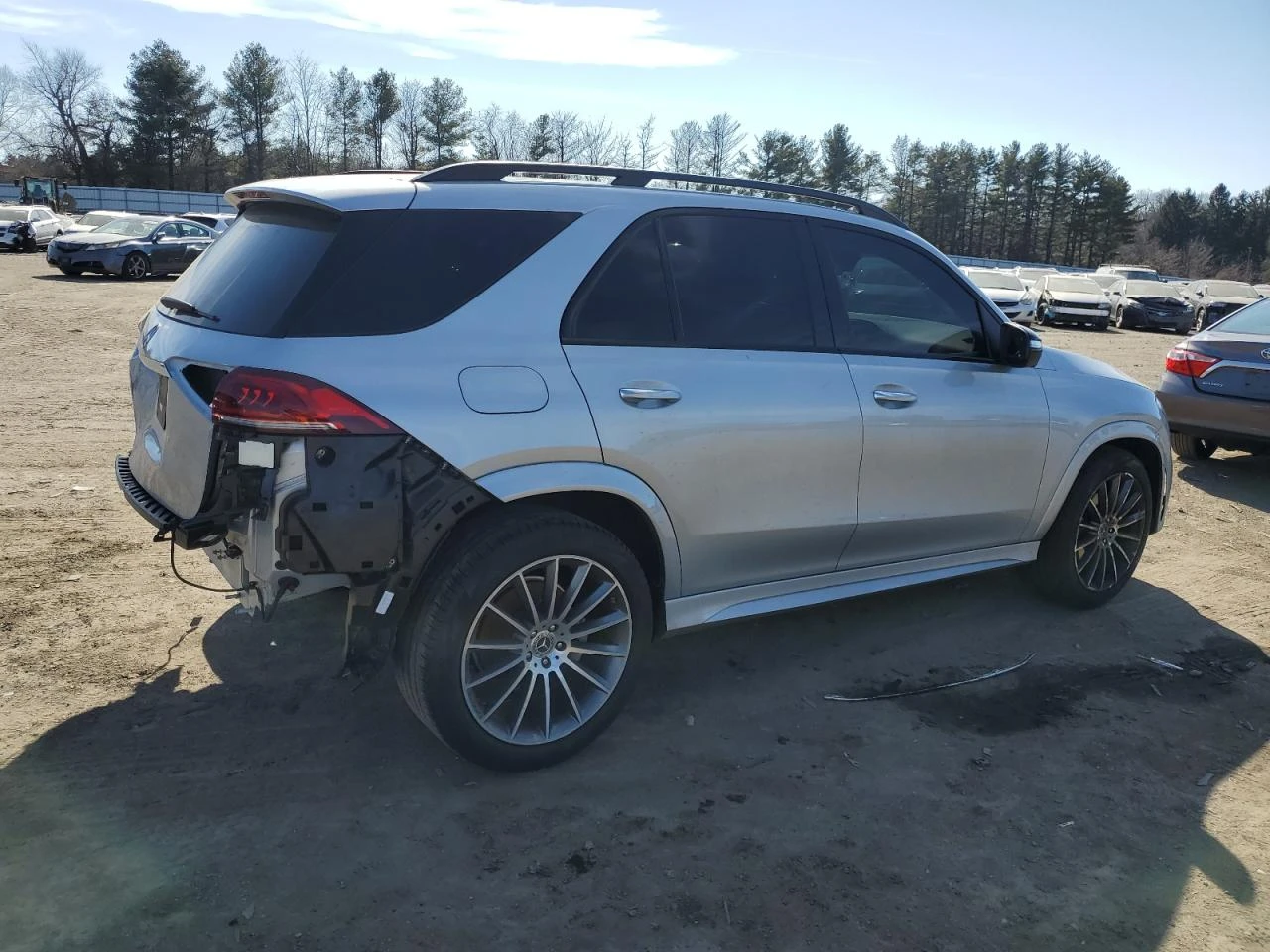 Mercedes-Benz GLE 350 4MATIC/DIGITAL/ОБДУХВАНЕ - изображение 6