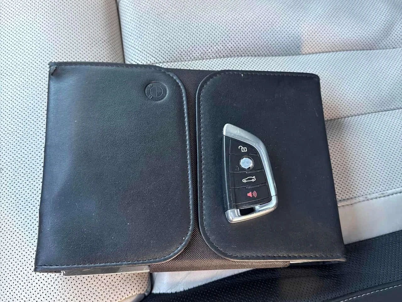 BMW X6 * xDrive35i * CARFAX * ���� �� �� | Mobile.bg � ����������� 11