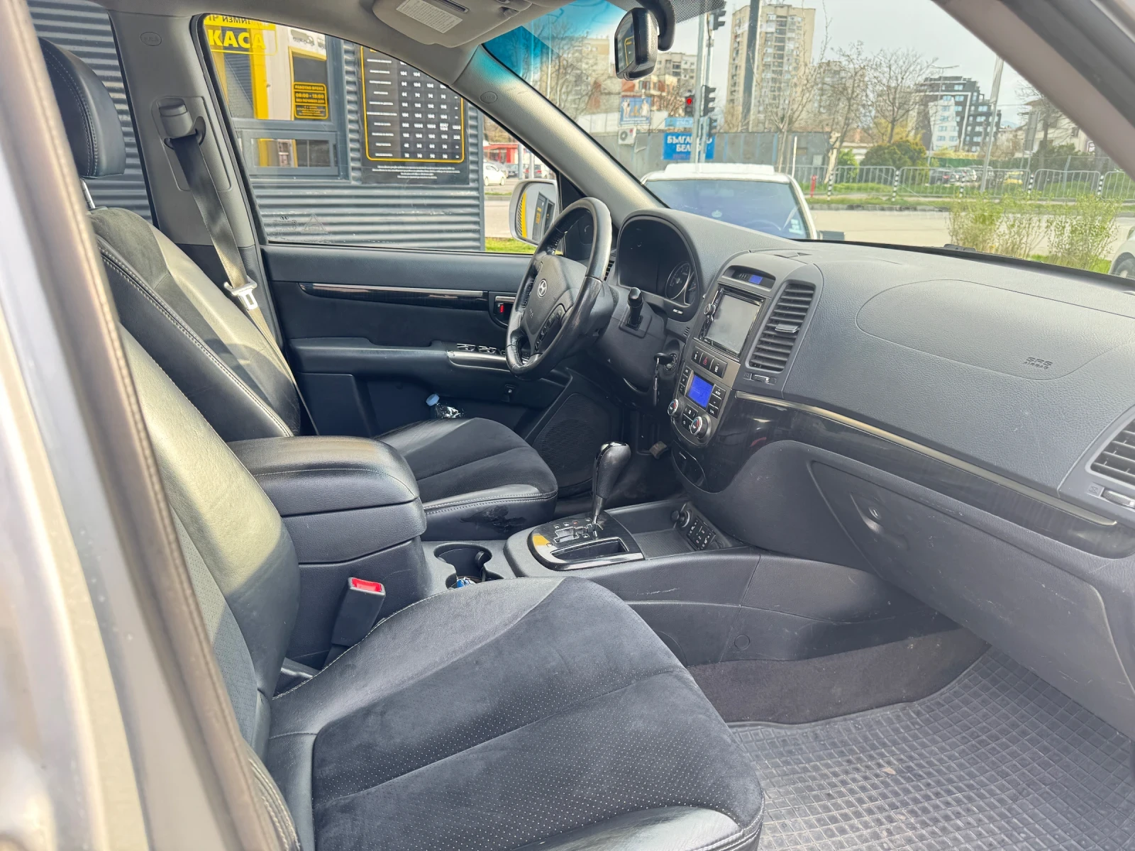 Hyundai Santa fe, снимка 7 - Автомобили и джипове - 54083016