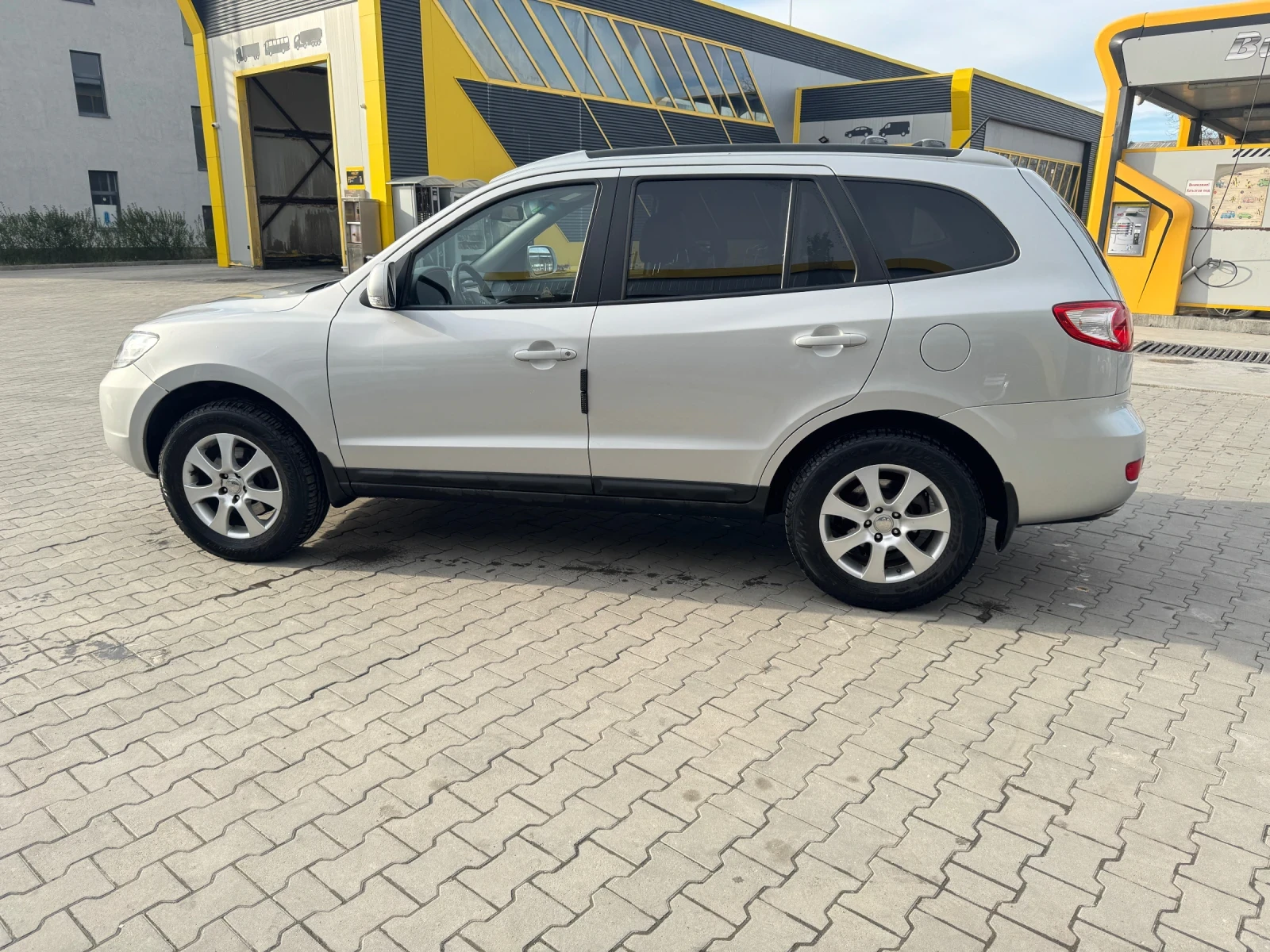 Hyundai Santa fe, снимка 6 - Автомобили и джипове - 54083016