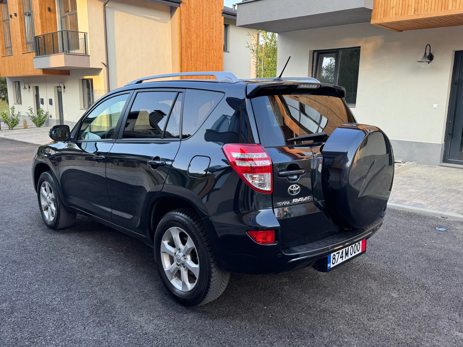 Toyota Rav4 2.2D4D/Нави/Кожа/Подгрев, снимка 6 - Автомобили и джипове - 55754372