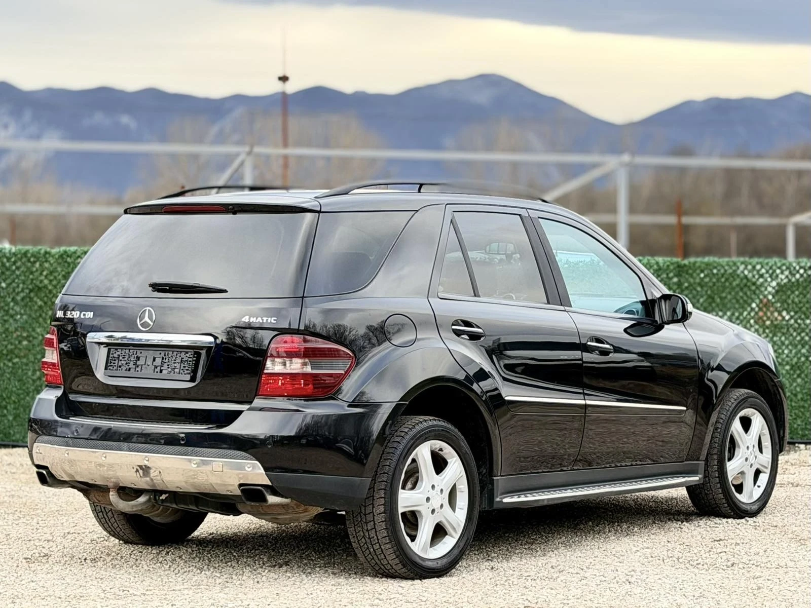 Mercedes-Benz ML 320 3.2CDI FULL, снимка 5 - Автомобили и джипове - 55811664