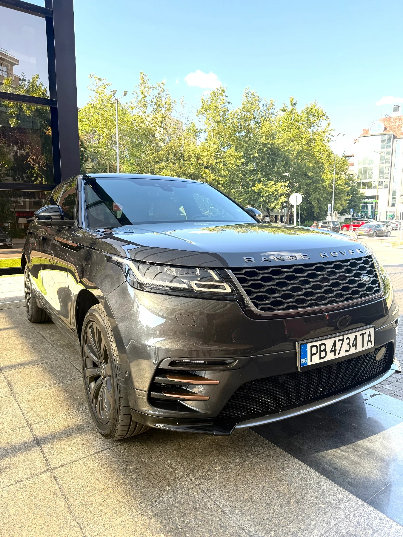 Land Rover Range Rover Velar R300 Dynamic 113000км, Full, с каско, снимка 12 - Автомобили и джипове - 56231493