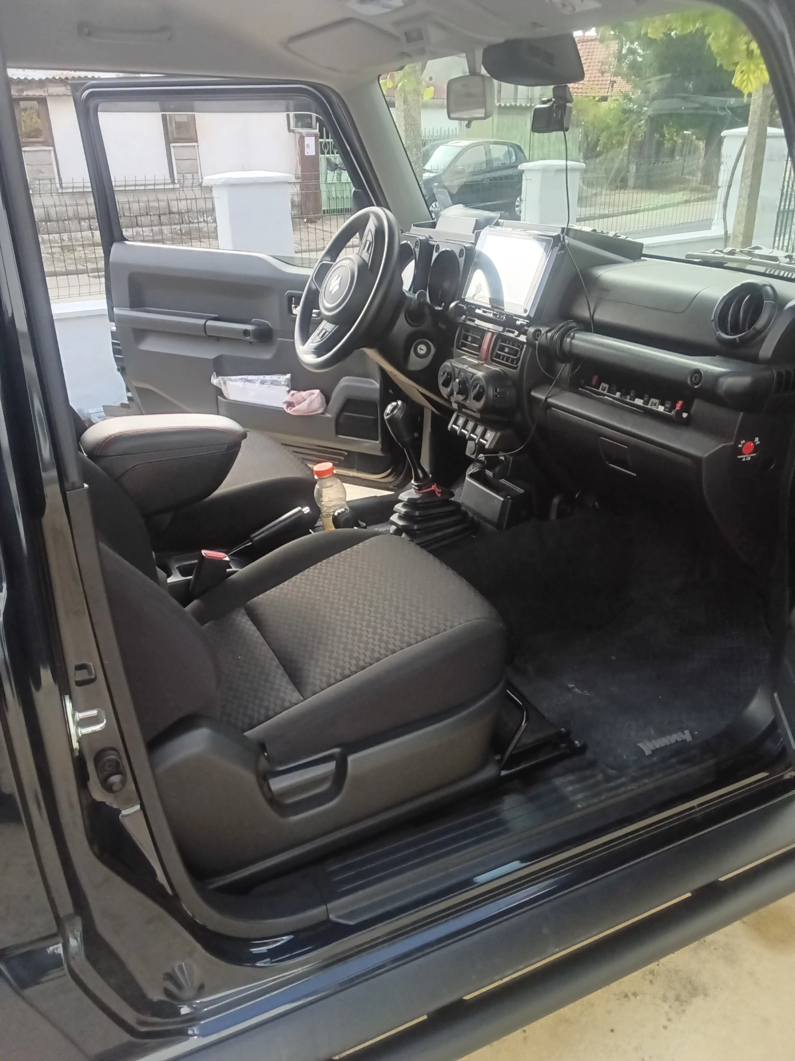 Suzuki Jimny Gladiator, снимка 13 - Автомобили и джипове - 56529453