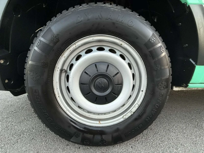 VW Crafter 40000км Нов, снимка 15 - Бусове и автобуси - 51339439