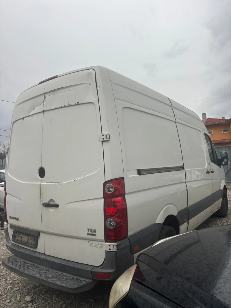 VW Crafter 2.5, снимка 4 - Бусове и автобуси - 52554309