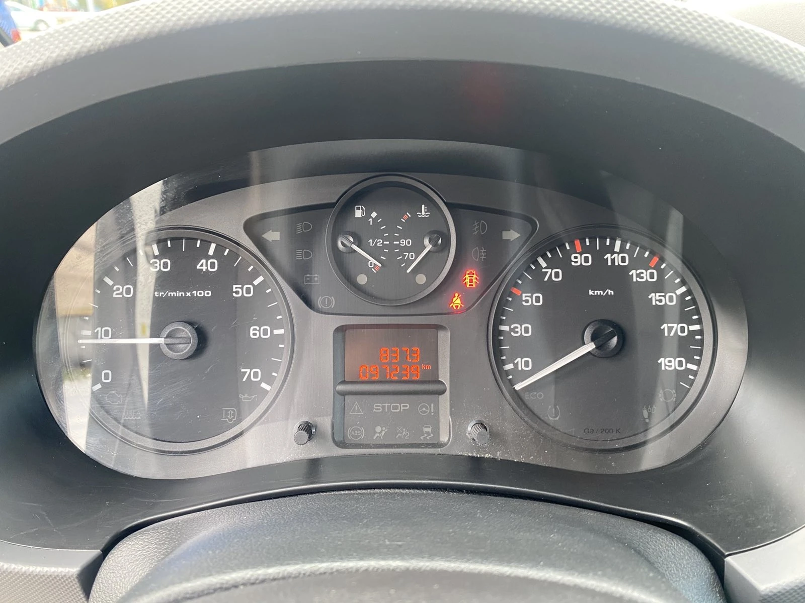 Citroen Berlingo 1.6HDI 97ХИЛ. - изображение 9