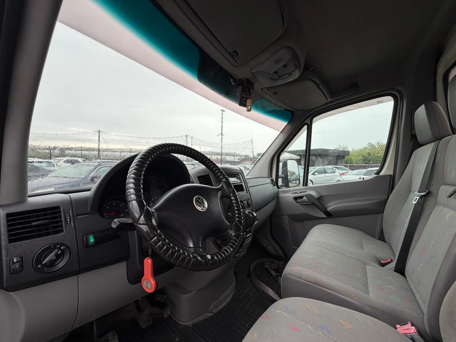VW Crafter ПЪТНА ПОМОЩ* СОБСТВЕН ЛИЗИНГ, снимка 8 - Бусове и автобуси - 54791845