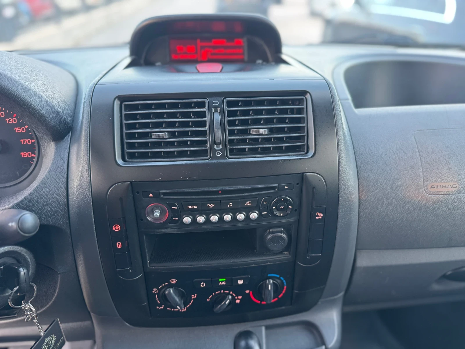 Fiat Scudo 2.0JTD 8+ 1, снимка 15 - Бусове и автобуси - 55103344