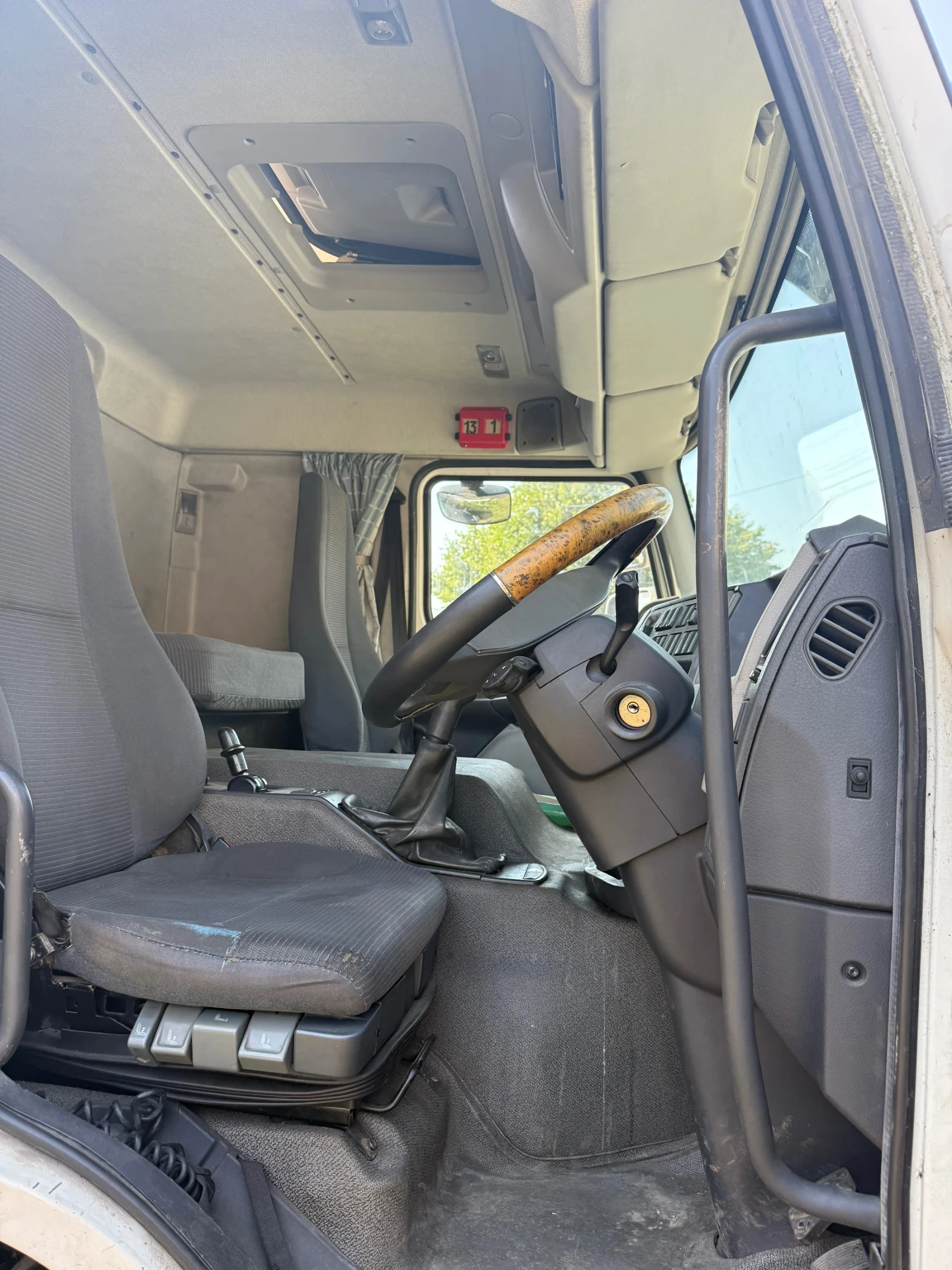 Volvo Fl Пътна помощ - изображение 8