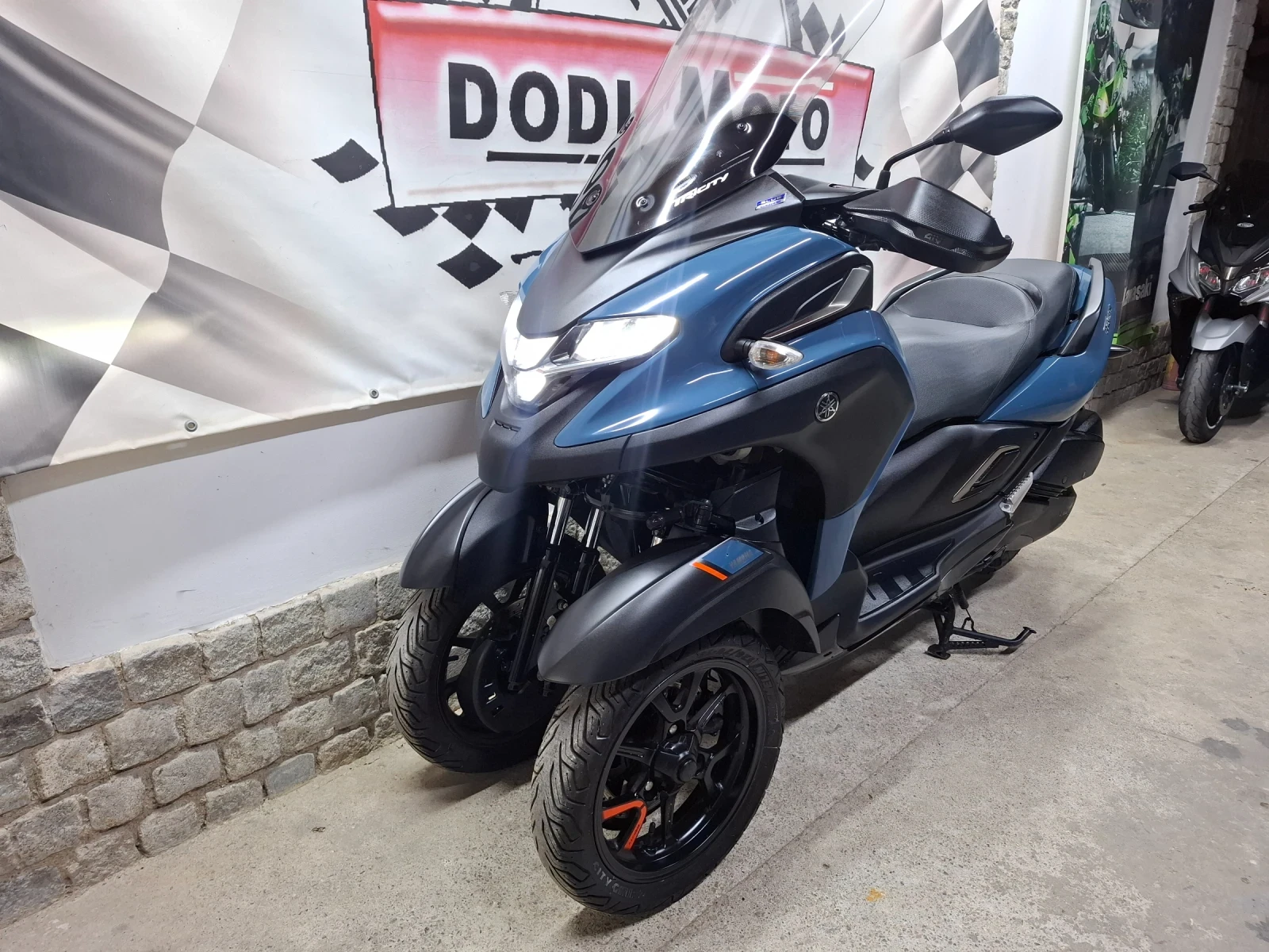 Yamaha Tricity 300i - изображение 2
