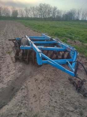 Трактор Беларус, снимка 11