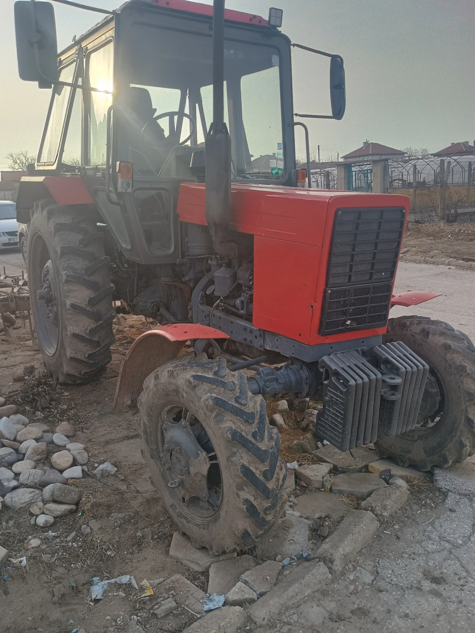 Трактор Беларус, снимка 2 - Селскостопанска техника - 54182473