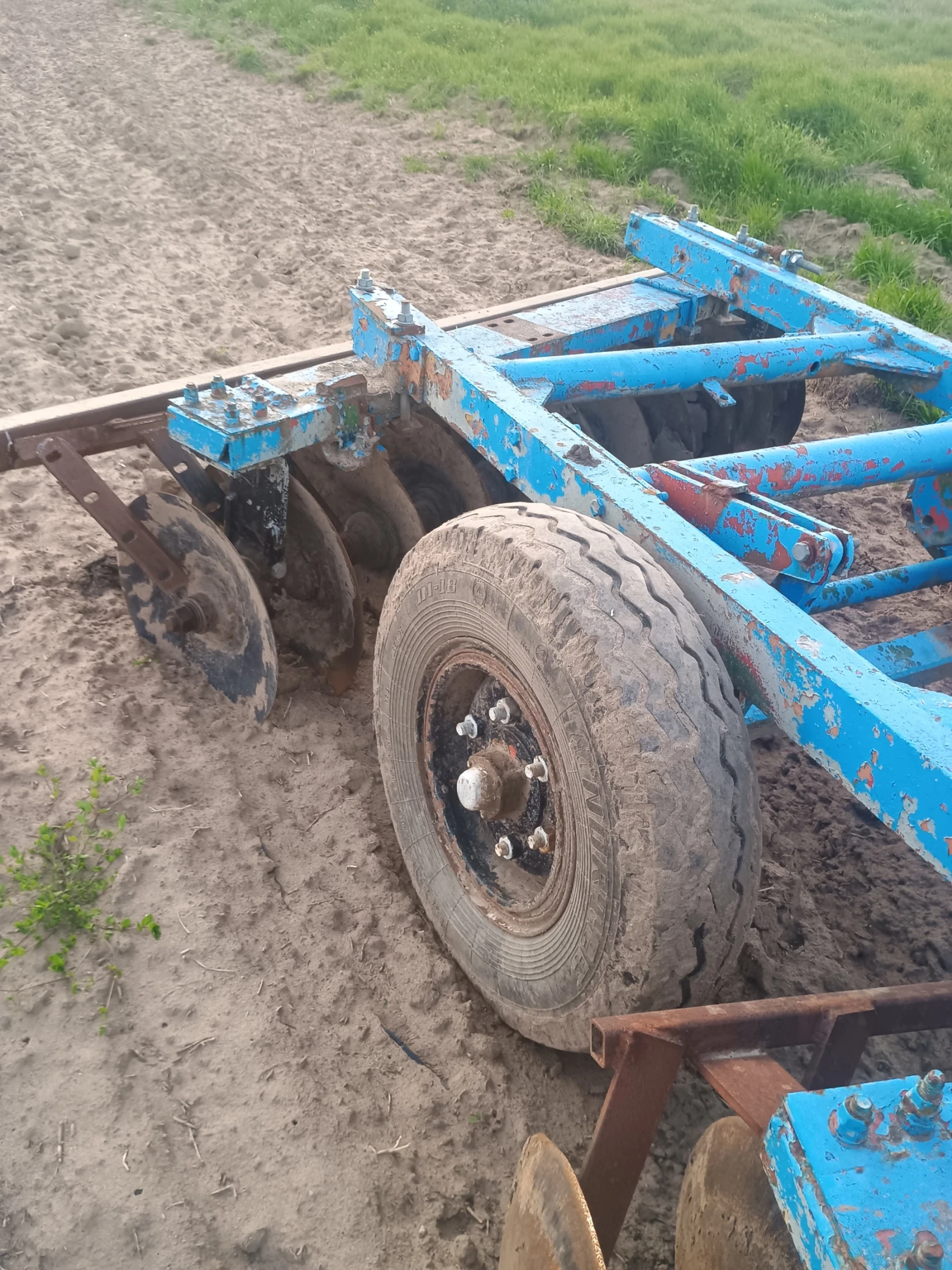 Трактор Беларус, снимка 13 - Селскостопанска техника - 54182473