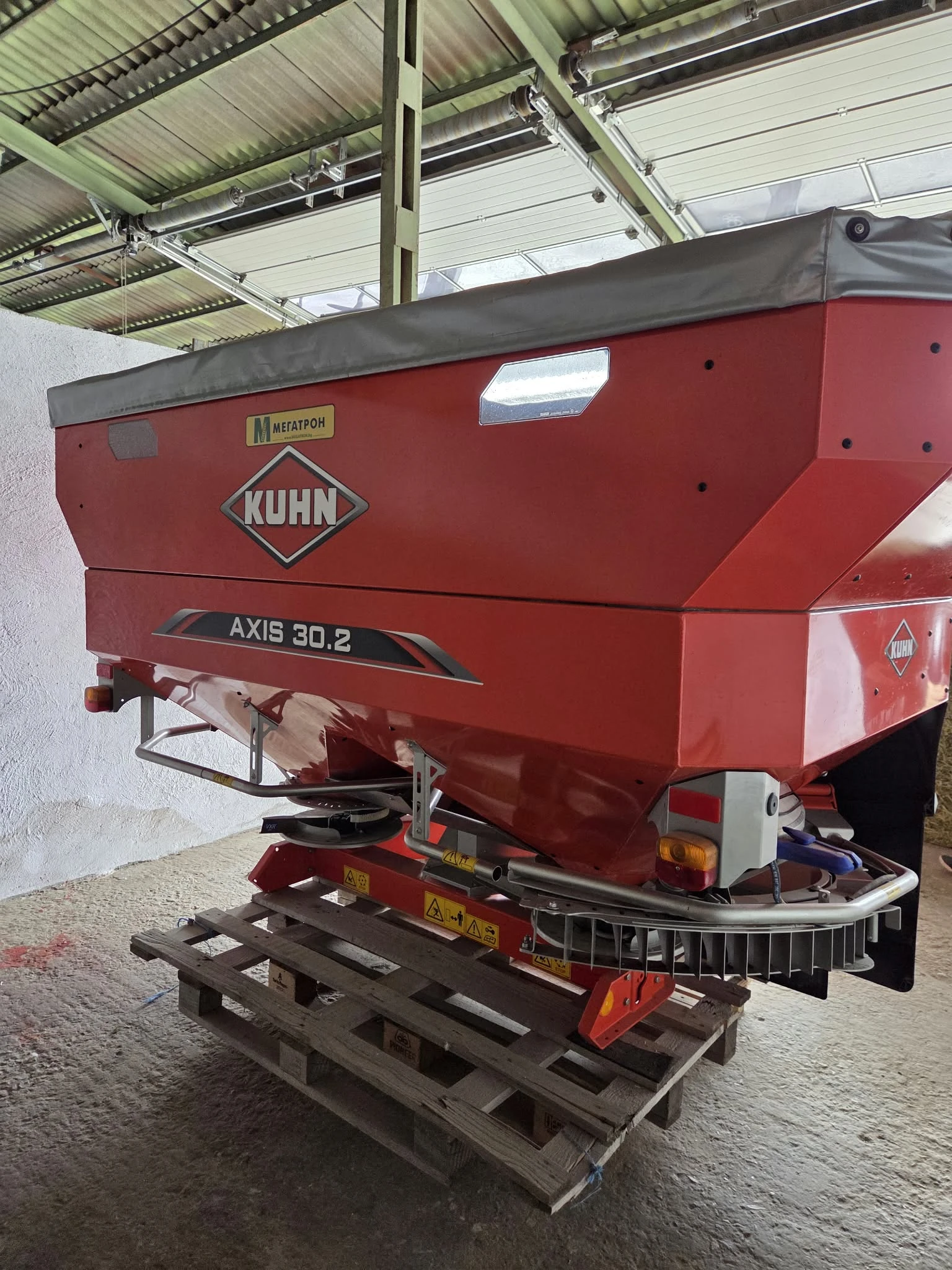 ������� Kuhn AXIS 30.2 | Mobile.bg � ����������� 3