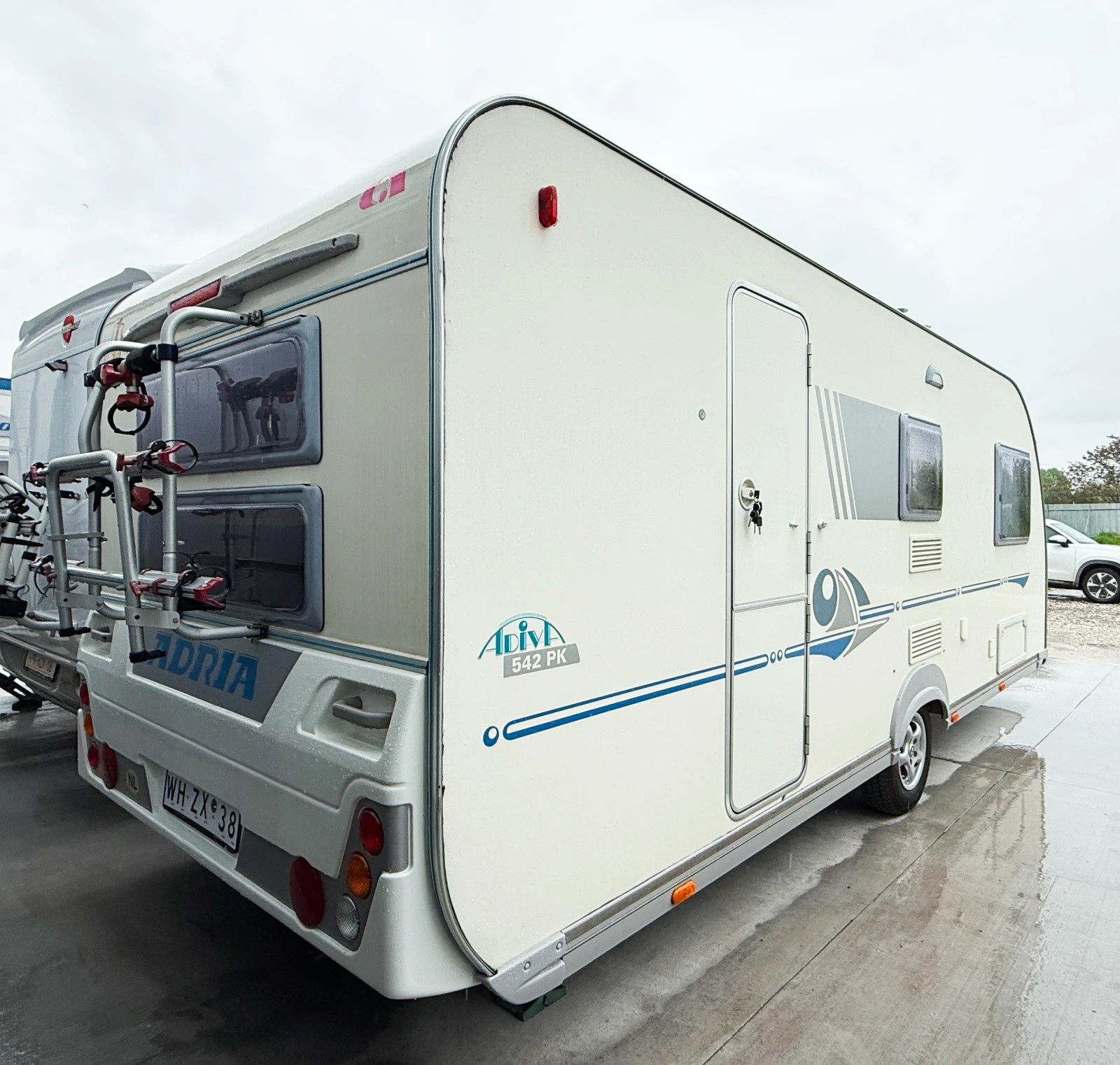 Каравана Adria Adiva 542 PK+ форселт, снимка 2 - Каравани и кемпери - 54375659