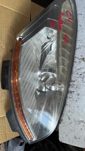       a Citroen C4 Picasso - 164726-00