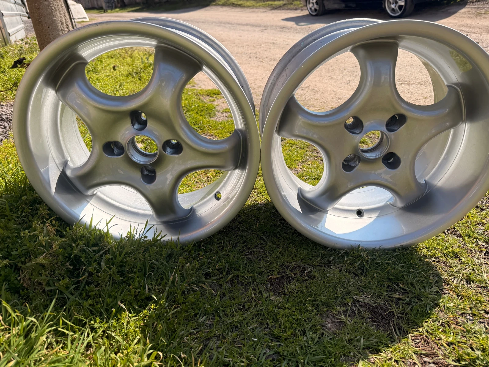 Гуми с джанти Continental 100/45R16, снимка 7 - Гуми и джанти - 53762444