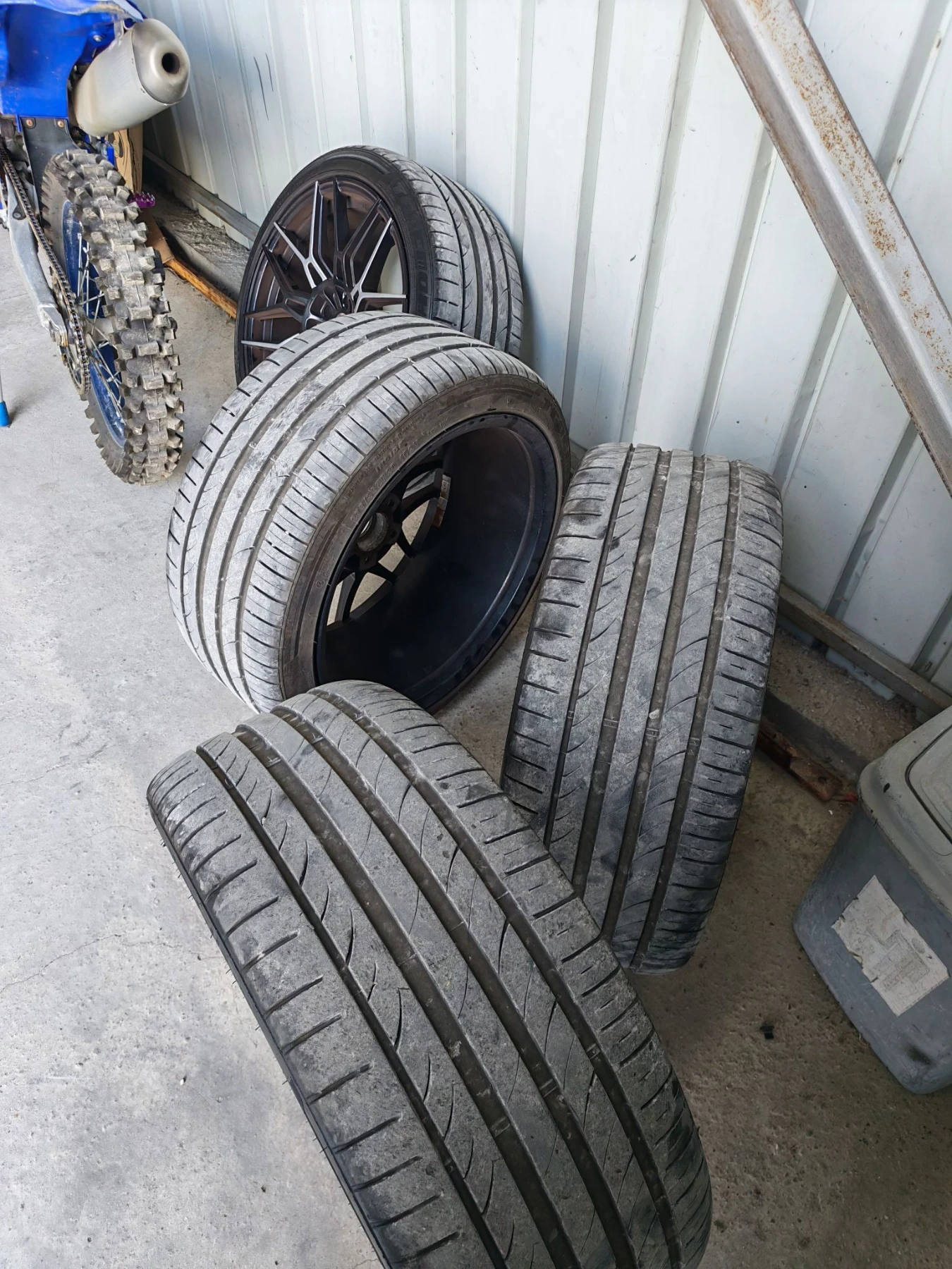 ���� � ������ 275/35R20 | Mobile.bg � ����������� 6