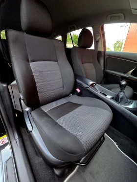 Toyota Avensis D4D-Мотор 126 к.с, снимка 14