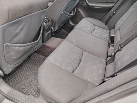 Mercedes-Benz C 220, снимка 8