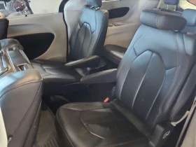 Chrysler Pacifica TOURING L PLUS| DISTRONIC| 360| PANO| 2 КЛЮЧА, снимка 13
