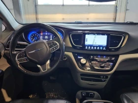 Chrysler Pacifica TOURING L PLUS| DISTRONIC| 360| PANO| 2 КЛЮЧА, снимка 9