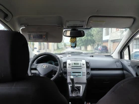 Toyota Corolla verso, снимка 6