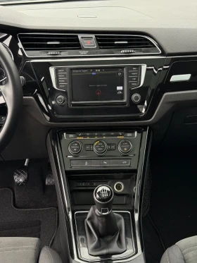 VW Touran 2.0TDi 150кс * LED* * Дистроник* * Панорама* * Нав - 26600 лв. / 13600.36 € - 20816033 15