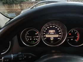 Mercedes-Benz 220 C220, снимка 10