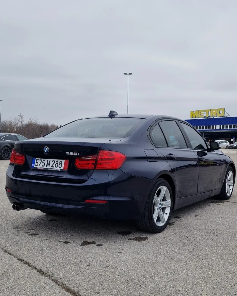 BMW 320, снимка 6 - Автомобили и джипове - 46858691