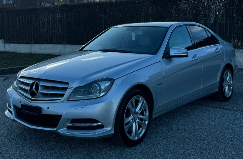 Mercedes-Benz C 350, снимка 3 - Автомобили и джипове - 48826618