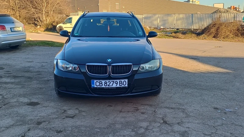 BMW 318 1.8 бензин , снимка 1 - Автомобили и джипове - 49414653