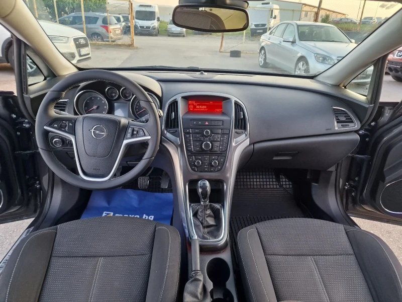 Opel Astra 1.7CDTI SPORTS TOURER-10%, снимка 11 - Автомобили и джипове - 50553798