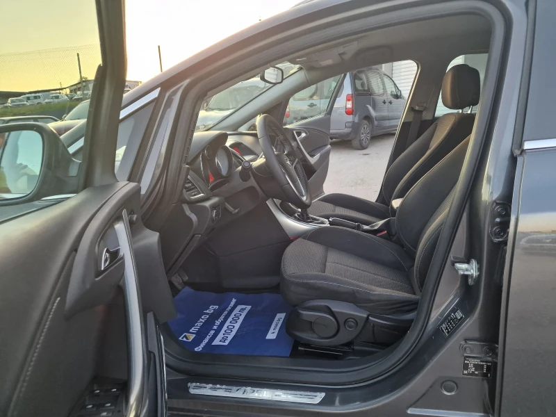 Opel Astra 1.7CDTI SPORTS TOURER-10%, снимка 9 - Автомобили и джипове - 50553798