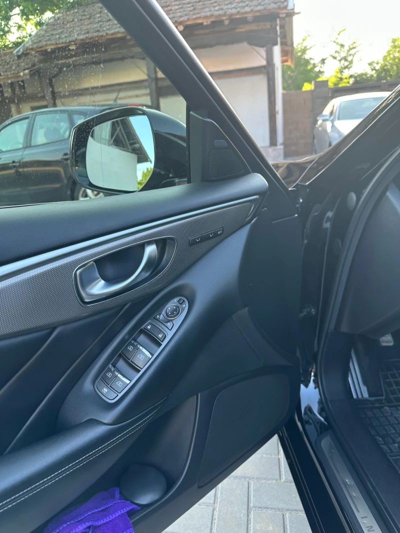 Infiniti Q50, снимка 10 - Автомобили и джипове - 52819601